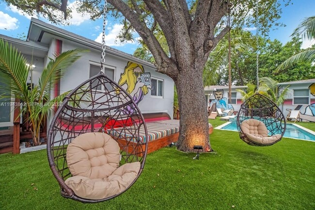 55 NE 59th St in Miami, FL - Building Photo - Building Photo