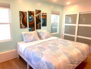 9599 Vista Tercera in San Diego, CA - Building Photo - Building Photo