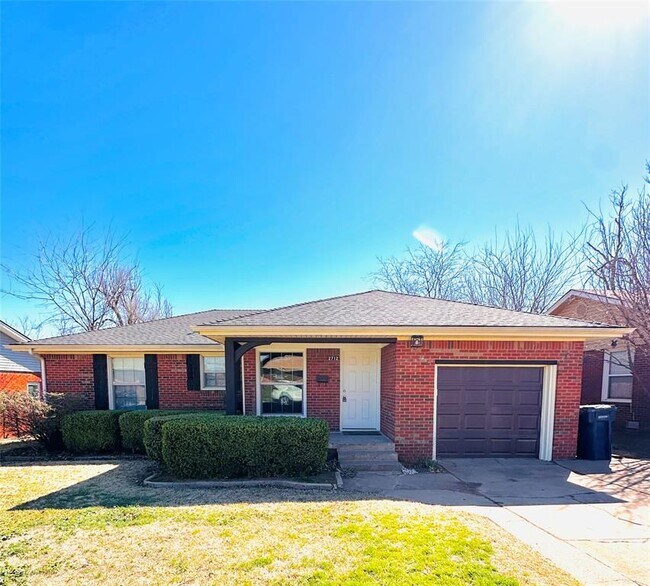 2712 NW 64th St in Oklahoma City, OK - Building Photo - Building Photo
