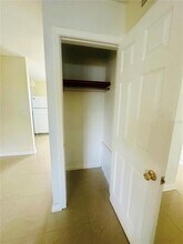 7714 W Hiawatha St in Tampa, FL - Building Photo - Building Photo