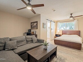 1835 E Concorda Dr in Tempe, AZ - Building Photo - Building Photo