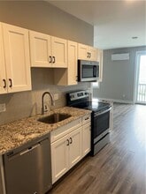 128 Dean St in Providence, RI - Building Photo - Building Photo