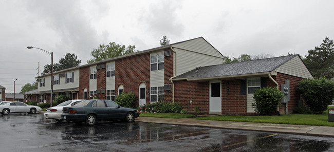 Franklin Commons in Franklin, OH - Building Photo - Building Photo