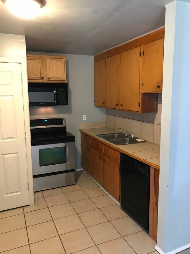 12250 General Ott Rd Apartments and Nearby Hammond Apartments For Rent