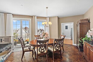 205 Shearwater Ct W in Jersey City, NJ - Building Photo