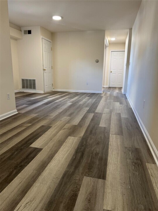 284 Main St-Unit -2B in Beacon, NY - Building Photo