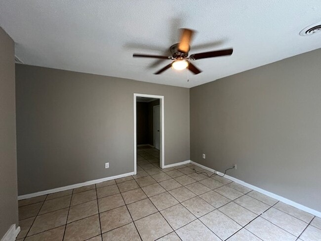 6780 Pinehurst Rd in Horn Lake, MS - Building Photo - Building Photo