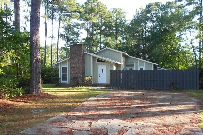 property at 6504 Belfast Ct