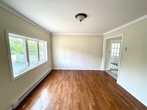 105 Groves Rd in St John's, NL - Building Photo - Building Photo