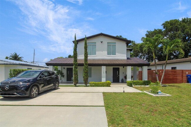 1187 NE 182nd St in North Miami Beach, FL - Building Photo - Building Photo