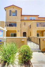 10403 Persimmon Ct in Santa Fe Springs, CA - Building Photo - Building Photo