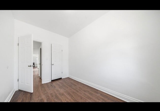 77-35 77th Pl in Queens, NY - Building Photo - Building Photo