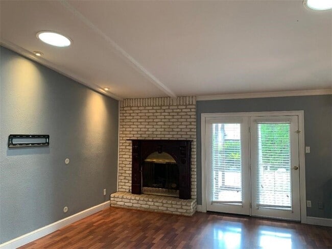 201 Starbright Dr in Austin, TX - Building Photo - Building Photo