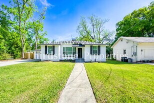 5204 Astral St in Jacksonville, FL - Building Photo