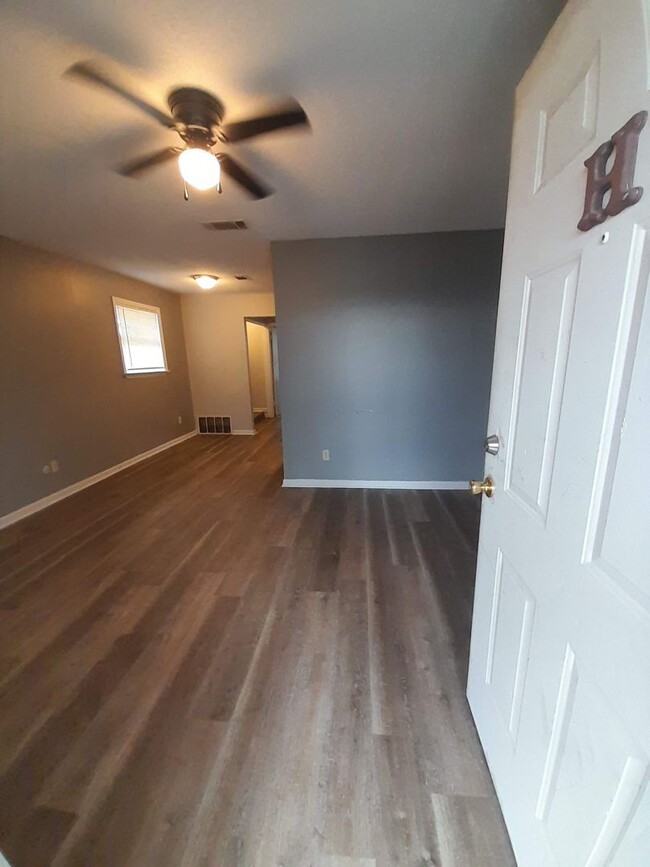 property at 3 Meredith Ct
