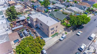 625 E 49th St in Los Angeles, CA - Building Photo - Other