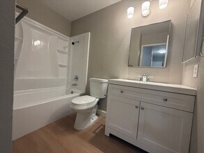 5724 Sagewell Way in San Jose, CA - Building Photo - Building Photo