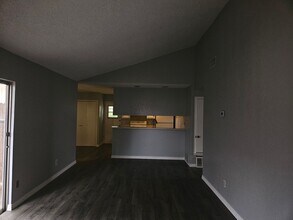 6825 Grass Valley Dr in Leon Valley, TX - Building Photo - Building Photo