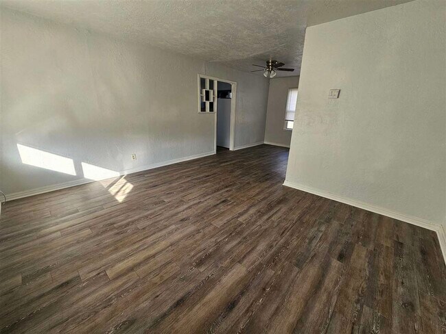 2901 Prentice NW in Lawton, OK - Building Photo - Building Photo