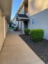 160 Knowledge Ave in Branson, MO - Building Photo - Building Photo