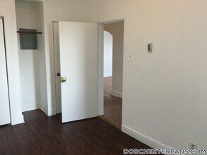 451 Norfolk St in Boston, MA - Building Photo - Building Photo