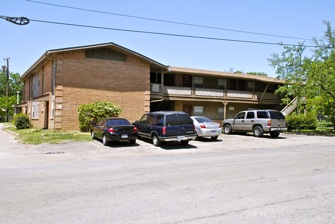 Westover House Apartments in Dallas, TX - Foto de edificio