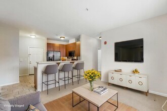 845 Newark Ave in Jersey City, NJ - Building Photo - Building Photo