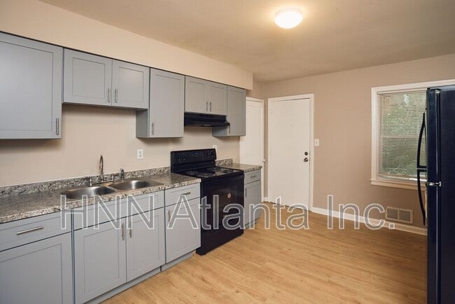 2065 Nettie Ct in Decatur, GA - Foto de edificio - Building Photo