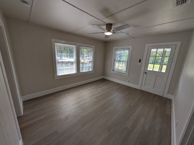 259 Wells St in Hawkins, TX - Building Photo - Building Photo