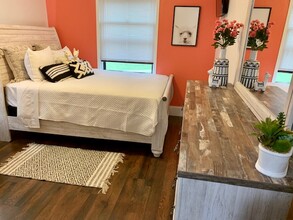 2200 Brookview Ct in Oshkosh, WI - Building Photo - Building Photo