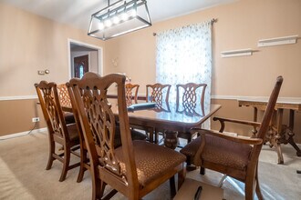 3501 Saratoga Ave in Downers Grove, IL - Building Photo - Building Photo