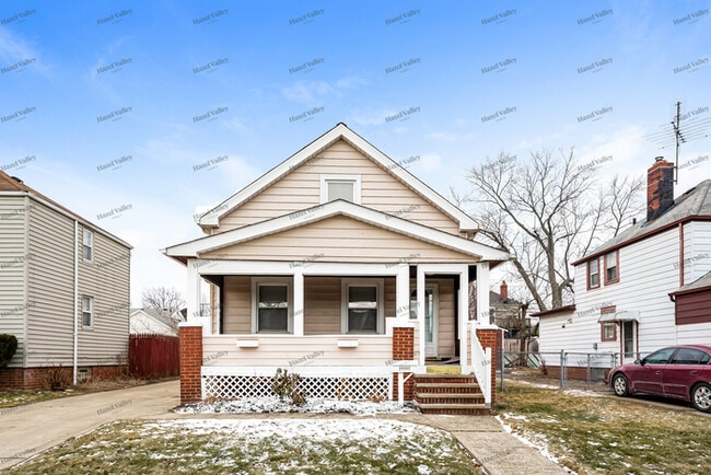 property at 19202 Arrowhead Ave