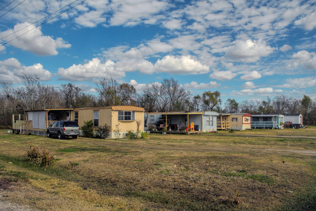 17323 Herridge Rd in Pearland, TX - Building Photo - Building Photo