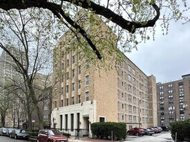 925 W Carmen Ave, Unit E7 in Chicago, IL - Building Photo