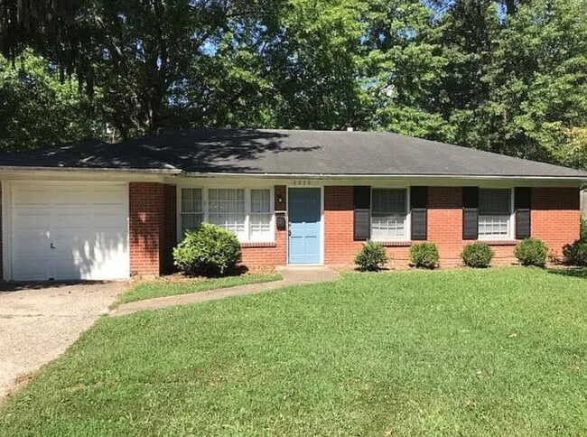 property at 3513 Willowood Rd