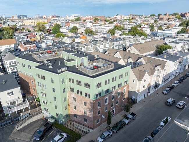 120 W Seventh St in Boston, MA - Building Photo - Building Photo