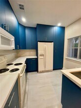 14268 SW 126th Pl in Miami, FL - Building Photo - Building Photo