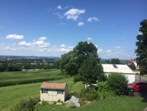 755 Prospect Rd in Columbia, PA - Foto de edificio - Building Photo