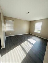 1130 Gordon Ave, Unit A in Pensacola, FL - Building Photo