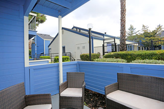 Mosaic Apartments in Pittsburg, CA - Building Photo - Interior Photo