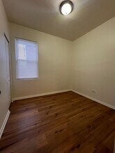 7933 S East End Ave in Chicago, IL - Building Photo - Building Photo