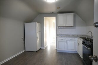 2820 N Sacramento Ave in Chicago, IL - Building Photo - Building Photo