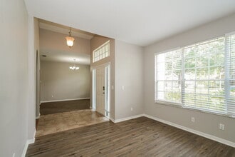 4929 Willow Ridge Terrace in Valrico, FL - Building Photo - Building Photo