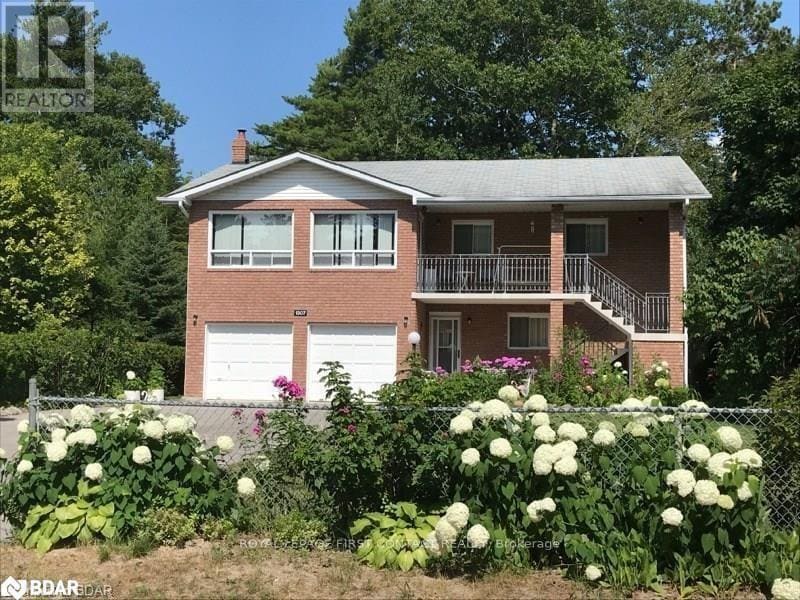 1307 River Rd E in Wasaga Beach, ON - Building Photo