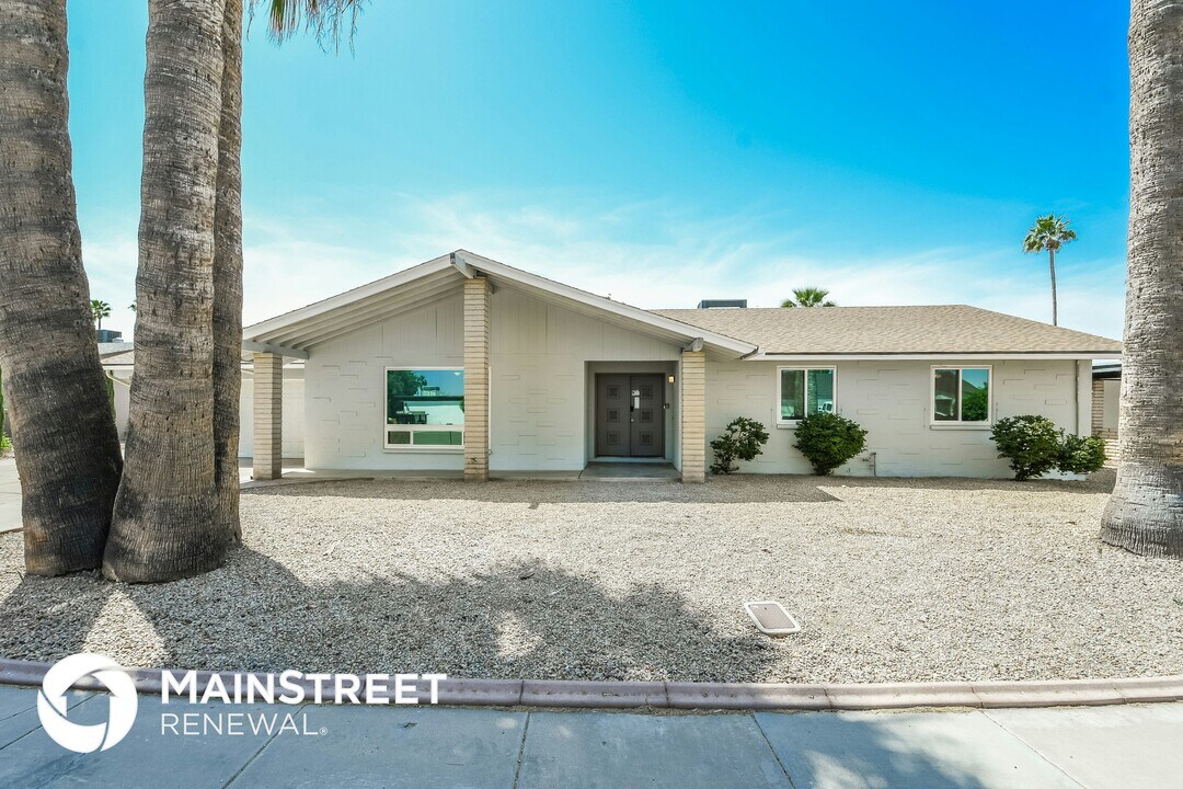 5333 W Eva St in Glendale, AZ - Building Photo