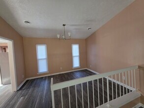 3003 Thornhill Rd in Fayetteville, NC - Foto de edificio - Building Photo