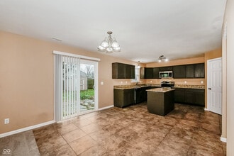 8144 Wood Hollow Ln in Indianapolis, IN - Building Photo - Building Photo