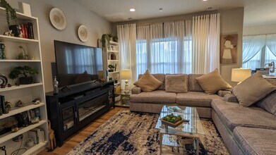 7875 Lathrop Vw in Colorado Springs, CO - Building Photo - Building Photo