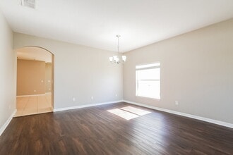 336 Marathon Ln, Unit 0401 in Sanford, FL - Building Photo - Building Photo