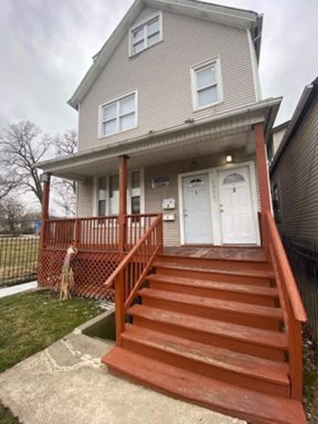 property at 5932 S Morgan St